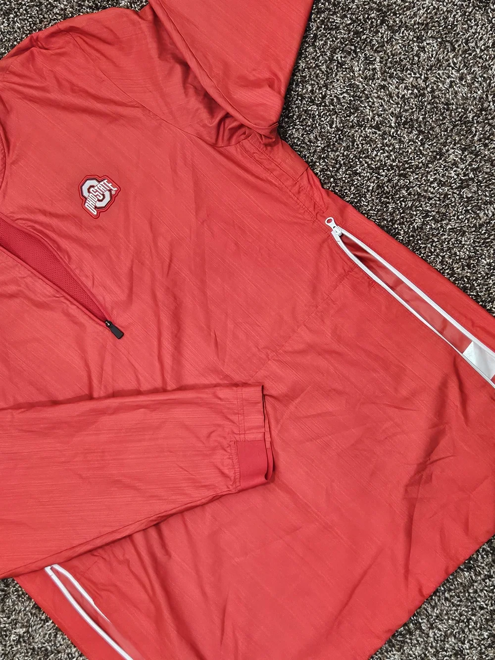 Nike lightweight red